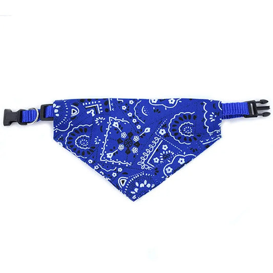 Bandana Triangular Ajustável para cães
